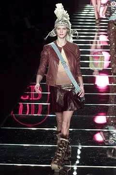 Look 7